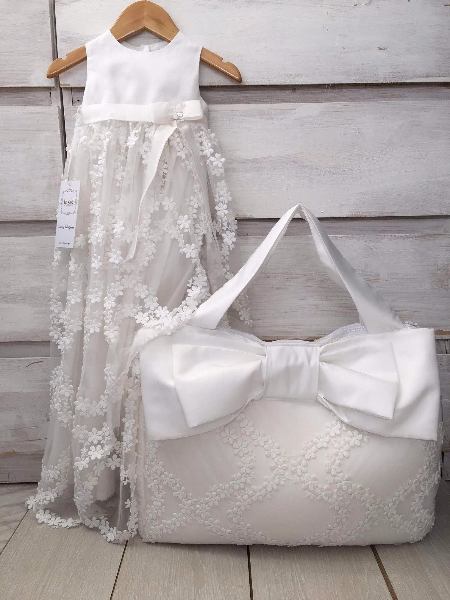1914- Royal Baptism / Christening Set