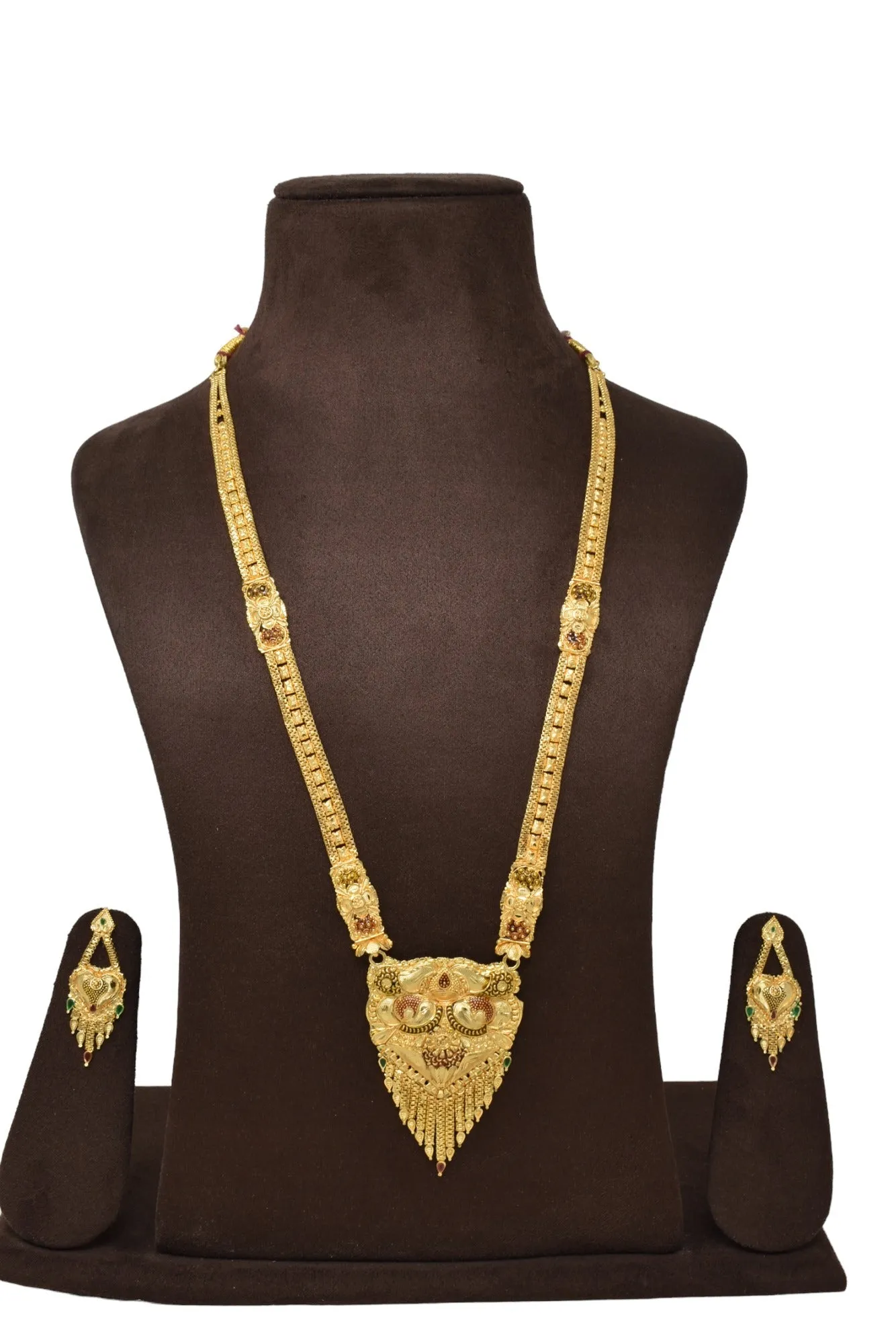 Golden Replica: Long, Luxurious Jewelry Set