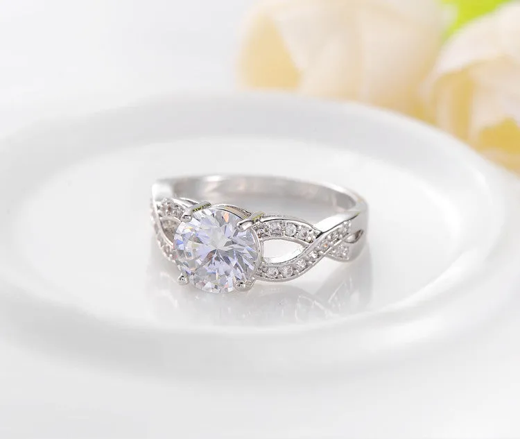 Luxurious Hollow Gold/Silver Plated Crystal Ring