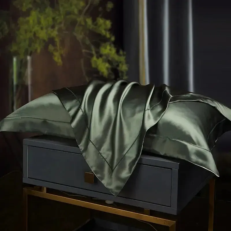 Pure Silk Bliss: Luxurious Mulberry Silk Pillowcase